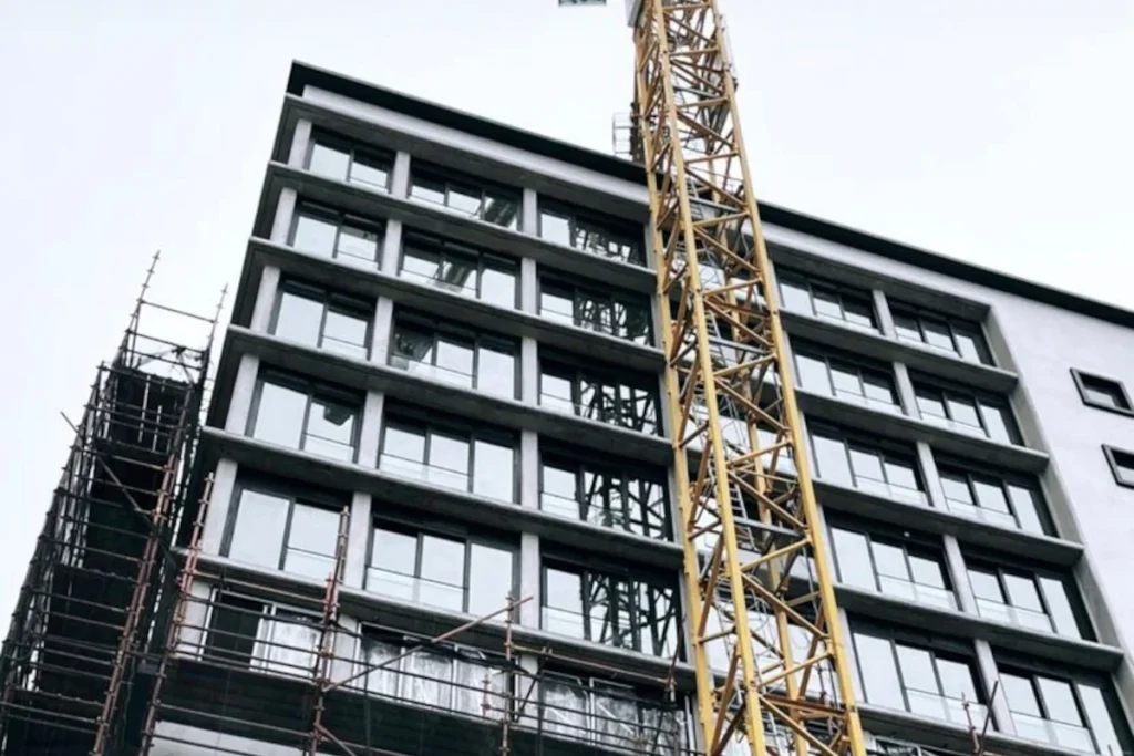 Hemp Hotel construction
